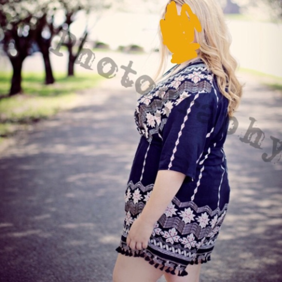 Deb Shops 3xl romper. Runs small! - Picture 5 of 6